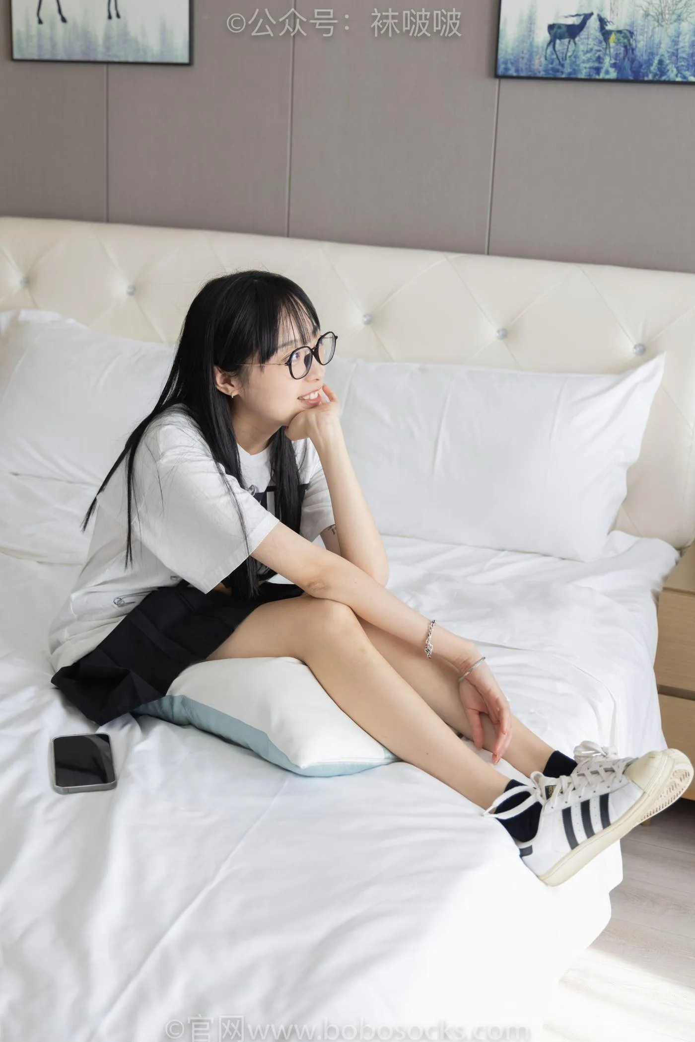 [BoBoSocks袜啵啵]NO.033 稚予-贝壳头、天鹅绒黑袜、天鹅绒白袜 [154P]插图